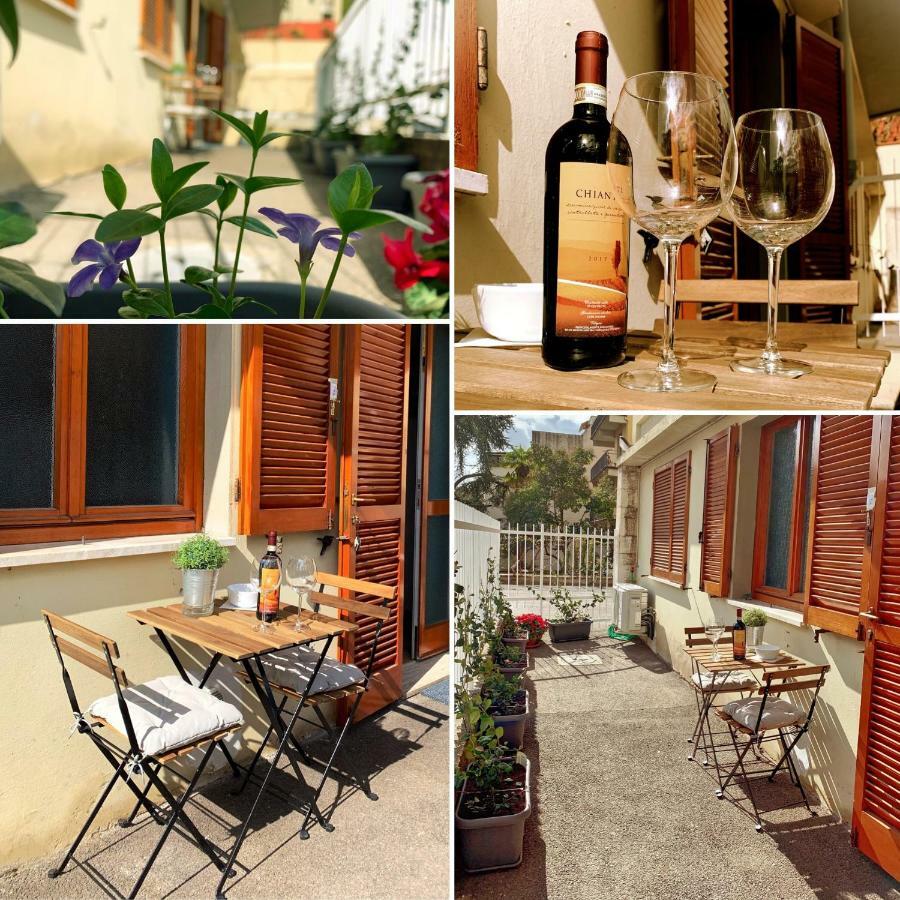 Open The Classic Wooden Shutters At A Cozy City Nest Firenze Kültér fotó